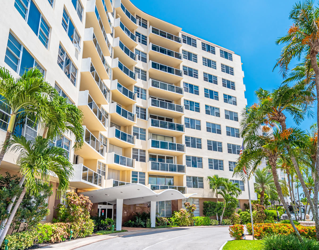 STUDIO APARTMENT WEST PALM BEACH / APARTAMENTO TIPO ESTUDIO Tu